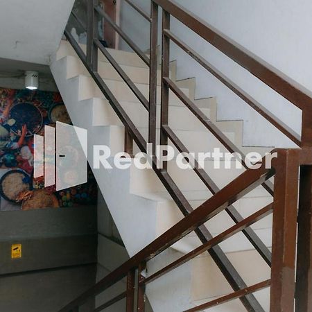 We Stay Residence Redpartner Surabaya Ngoại thất bức ảnh