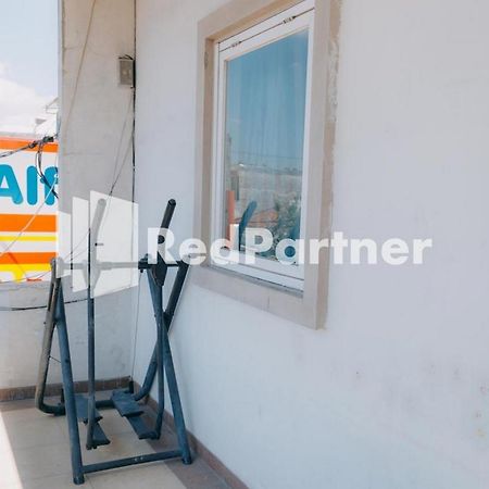 We Stay Residence Redpartner Surabaya Ngoại thất bức ảnh