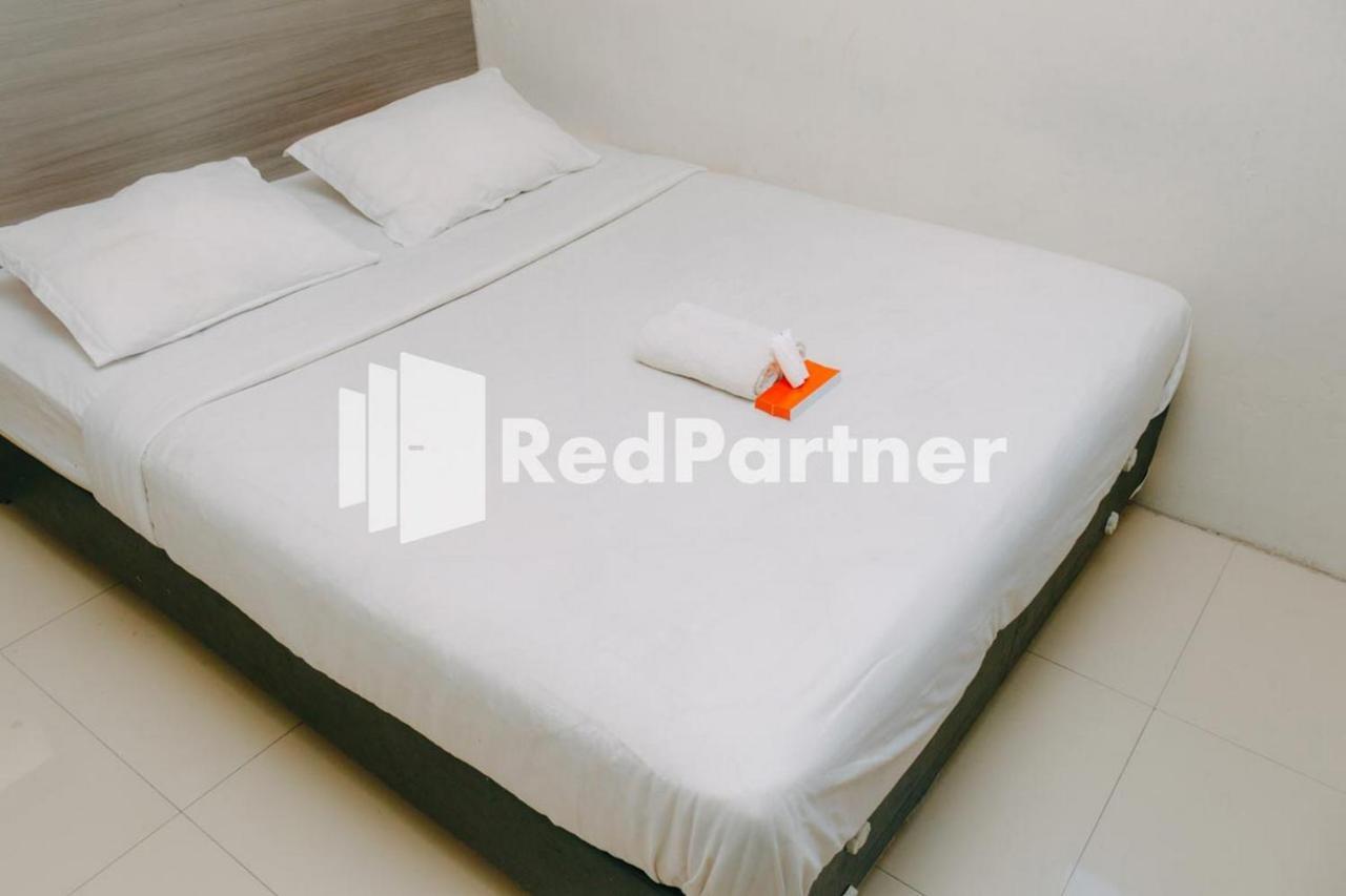 We Stay Residence Redpartner Surabaya Ngoại thất bức ảnh