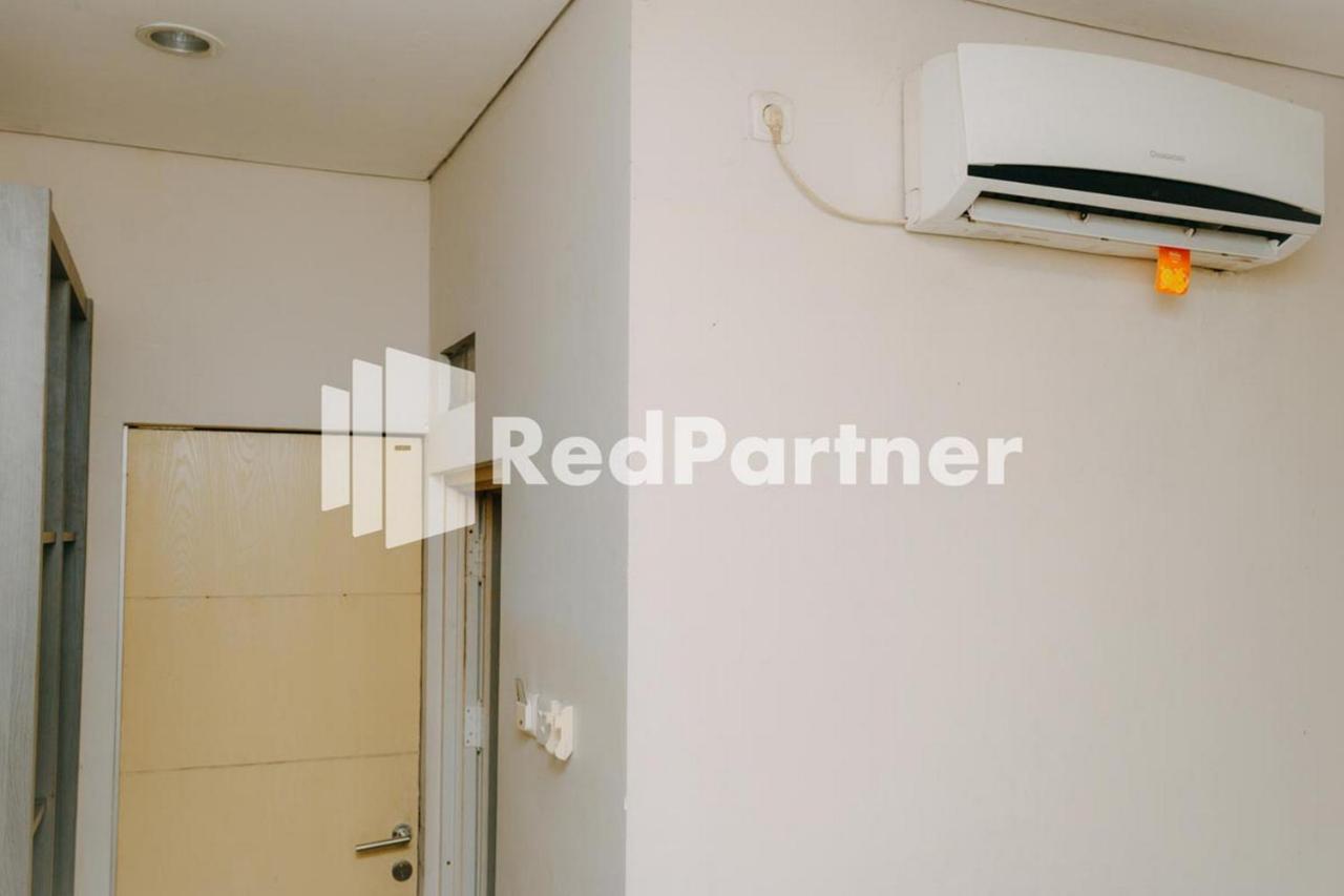 We Stay Residence Redpartner Surabaya Ngoại thất bức ảnh